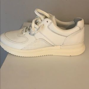 Everlane Tread Sneaker, size 9.5